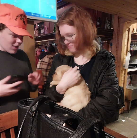 Meet your Posher, Cameron - Picture 6 of 9